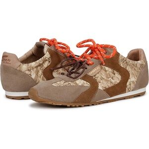 NWOT Circus by Sam Edelman Brown and Tan Nash Sneakers with Orange Laces sz 8